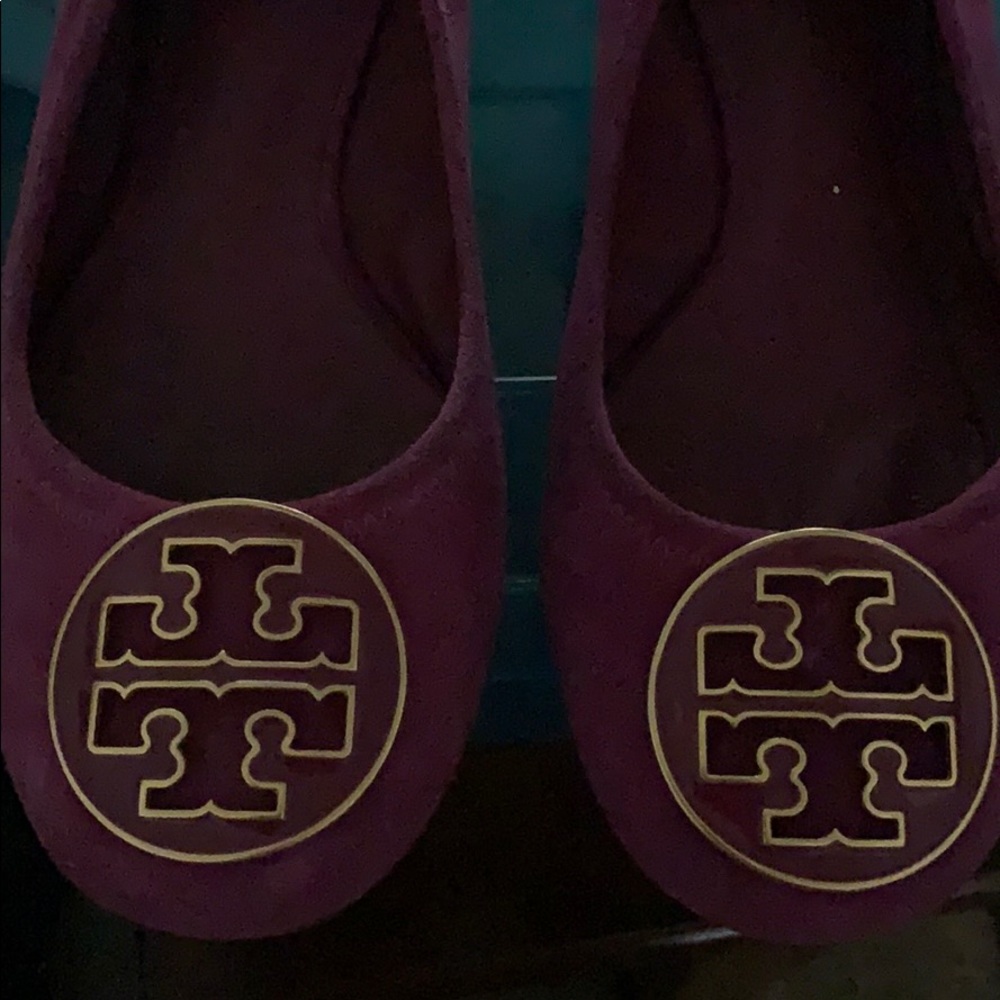 Shoes - Picture 3 of 7